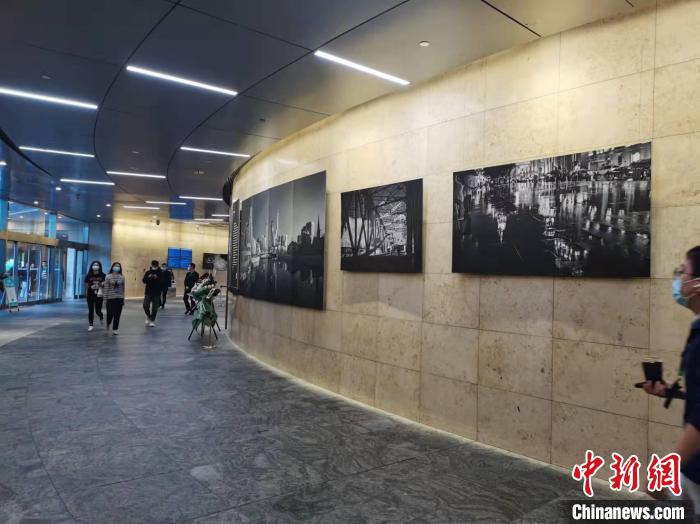 在上海的展出结束后，展览将移师日本东京。　陈静 摄