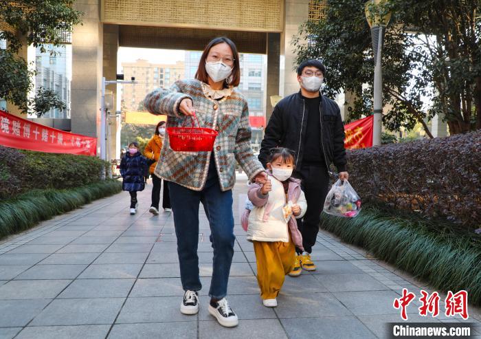 浙江绍兴已无高风险地区累计报告确诊病例387例