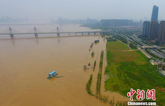 江西省发生极端暴雨天气存在可能