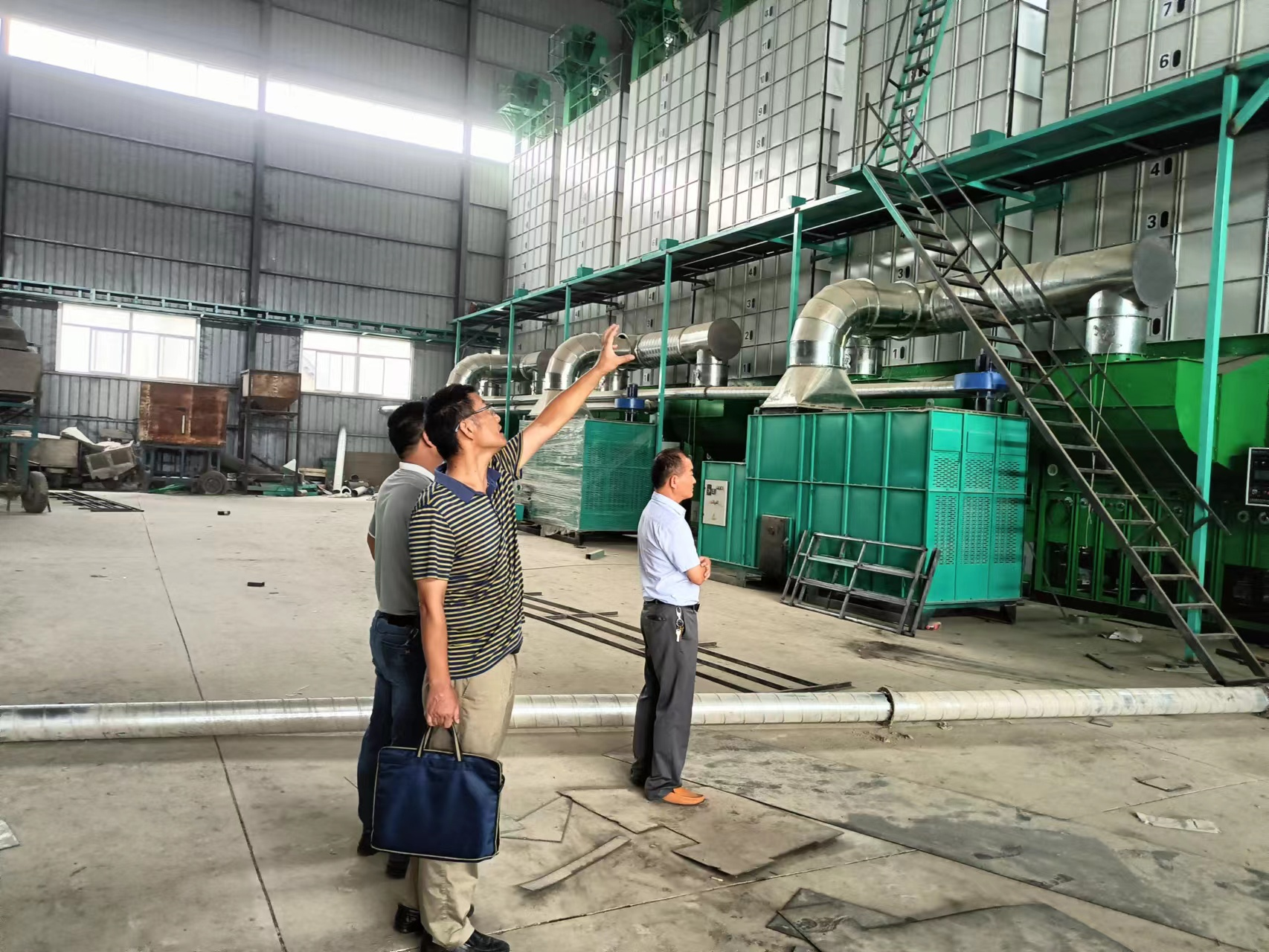 phpC7C5.tmp phpC7C5.tmp