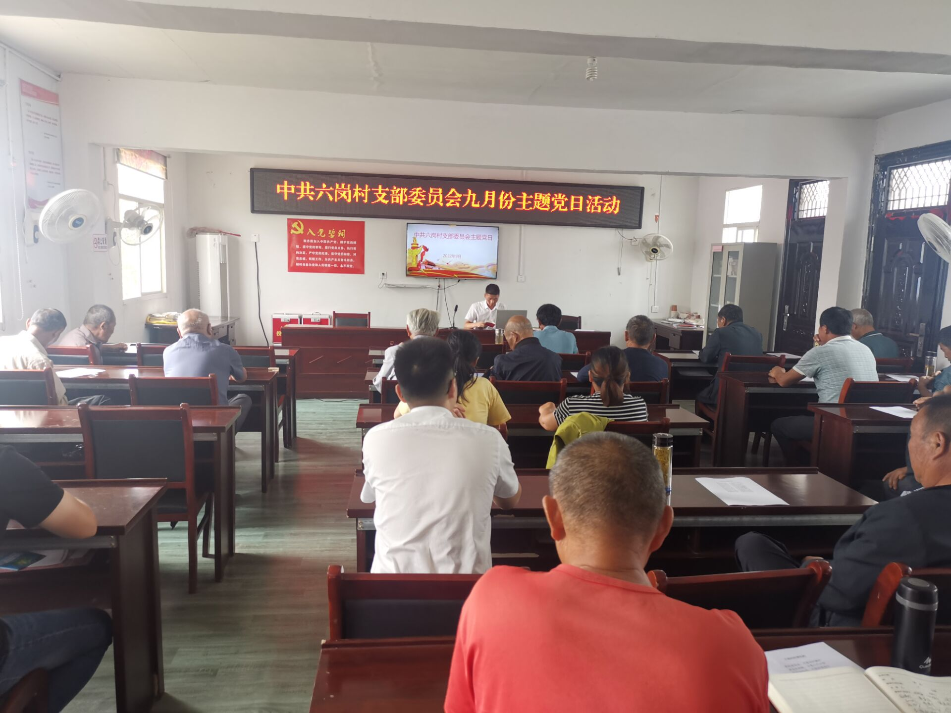 phpEFC0.tmp phpEFC0.tmp